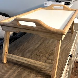 Breakfast in bed tray/table. Can also be used as an in-bed or floor desk/table